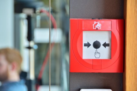 Installation système de désenfumage à Nîmes